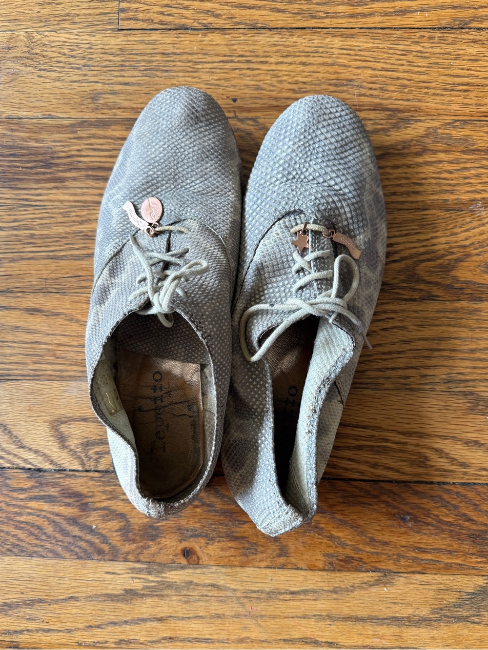 Rare Repetto ZIZI Snakeskin Oxfords